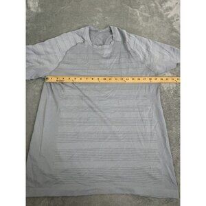 Lululemon Metal Vent Tech Short Sleeve T Shirt Men's Size Large Blue